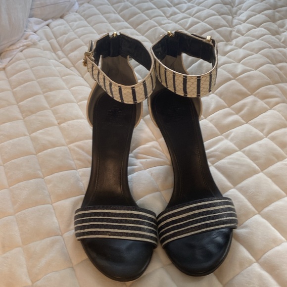 VGUC Tory Burch, Navy and White, wedge high heel. - Picture 3 of 9